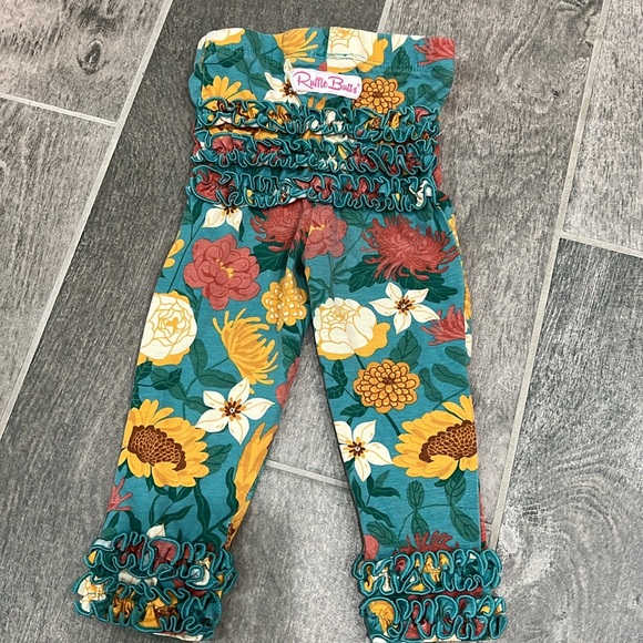 Rufflebutts leggings pants - Picture 3 of 3